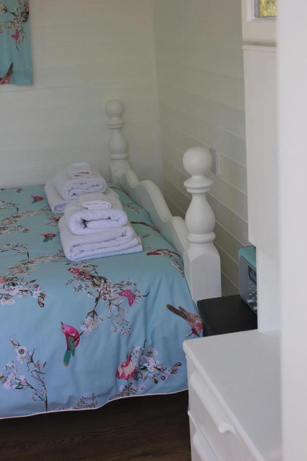 Hopgarden Glamping Luxury Shepherds Huts Wadhurst Esterno foto