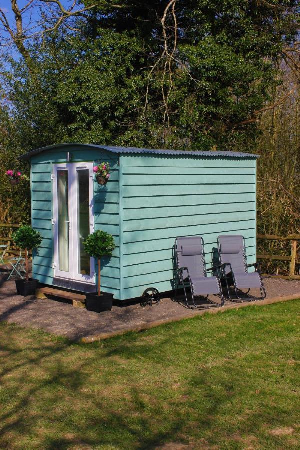 Hopgarden Glamping Luxury Shepherds Huts Wadhurst Esterno foto