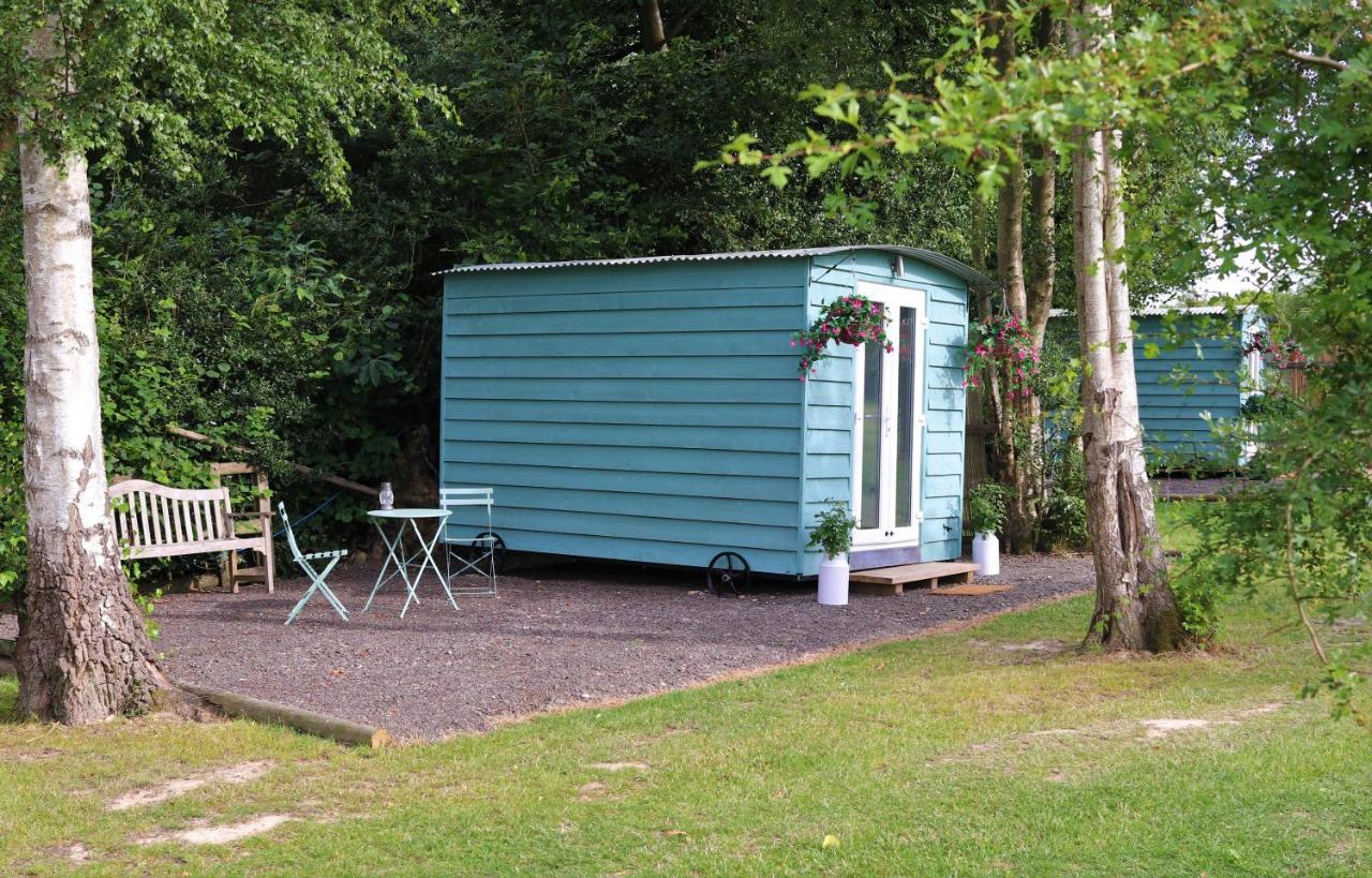 Hopgarden Glamping Luxury Shepherds Huts Wadhurst Esterno foto